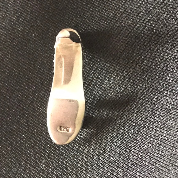 STERLING SILVER SHOE PENDANT WITH CHAIN - Picture 5 of 8